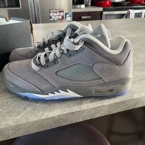 Jordan golf shoes! Men’s 9, wmn 10.5